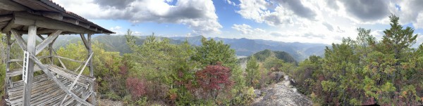 宇連山　登山